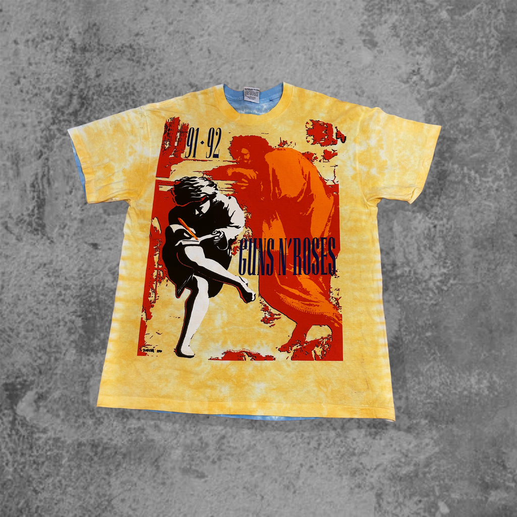 Gun's and Roses Liquid Blue AOP tee